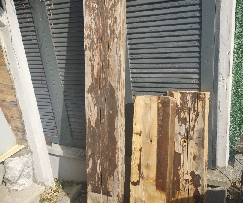 Poutres et planches en bois massif de récupération – Idéal rénovation & déco rustique